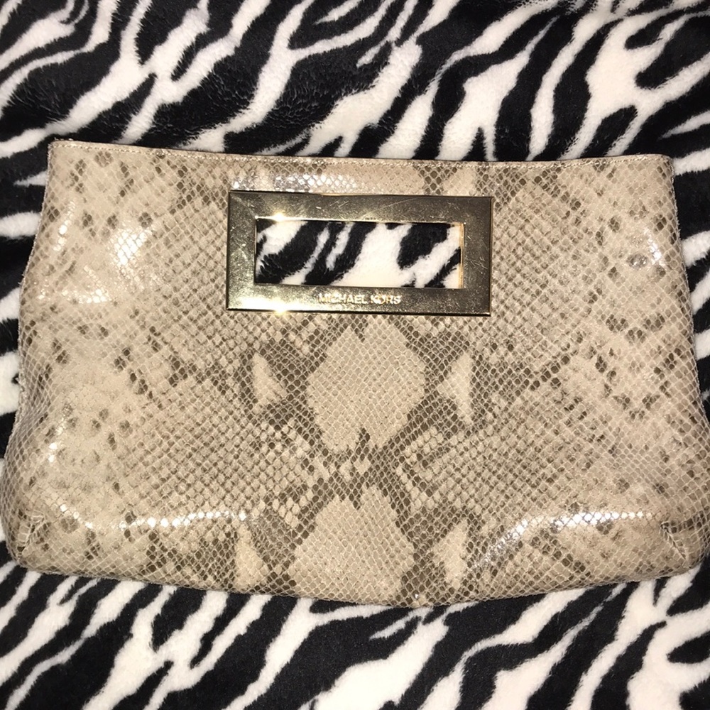Michael Kors beige/gold snakeskin clutch